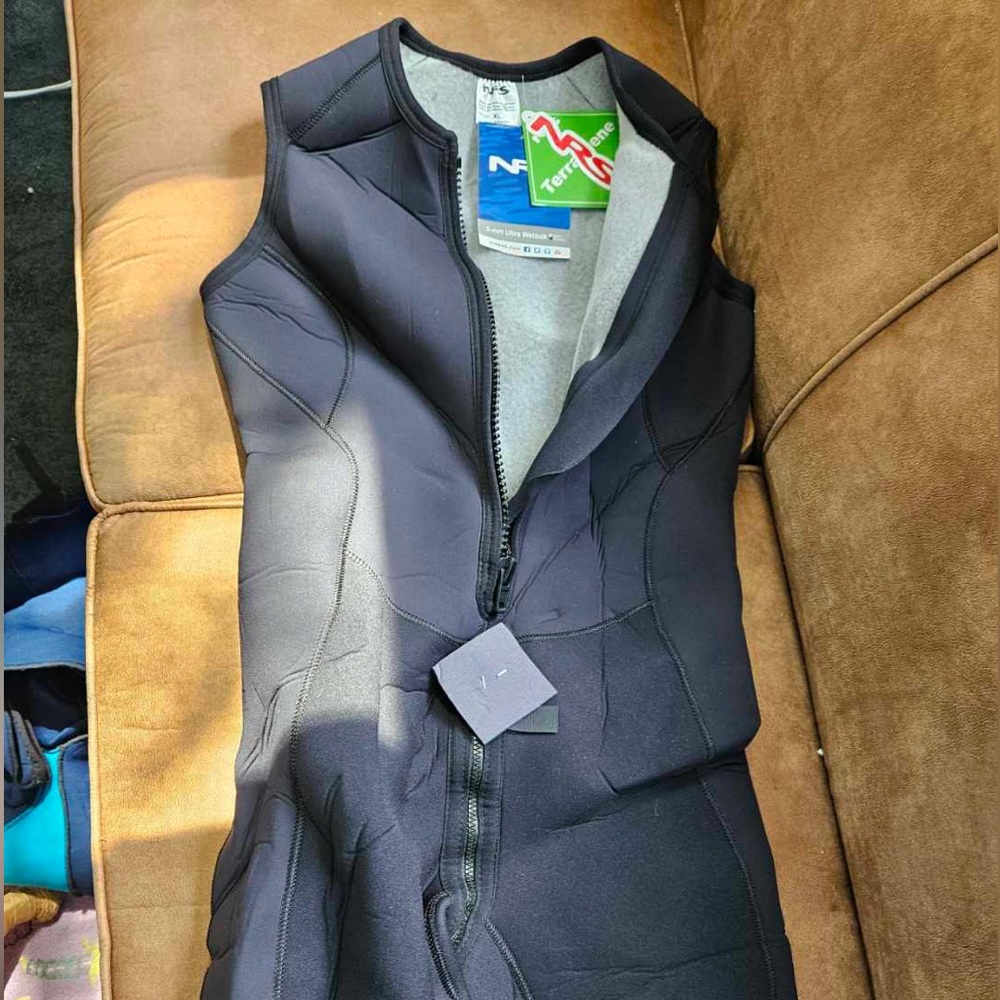 Ladies Wetsuit XL